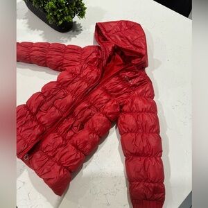 Lightweight puffer jacket